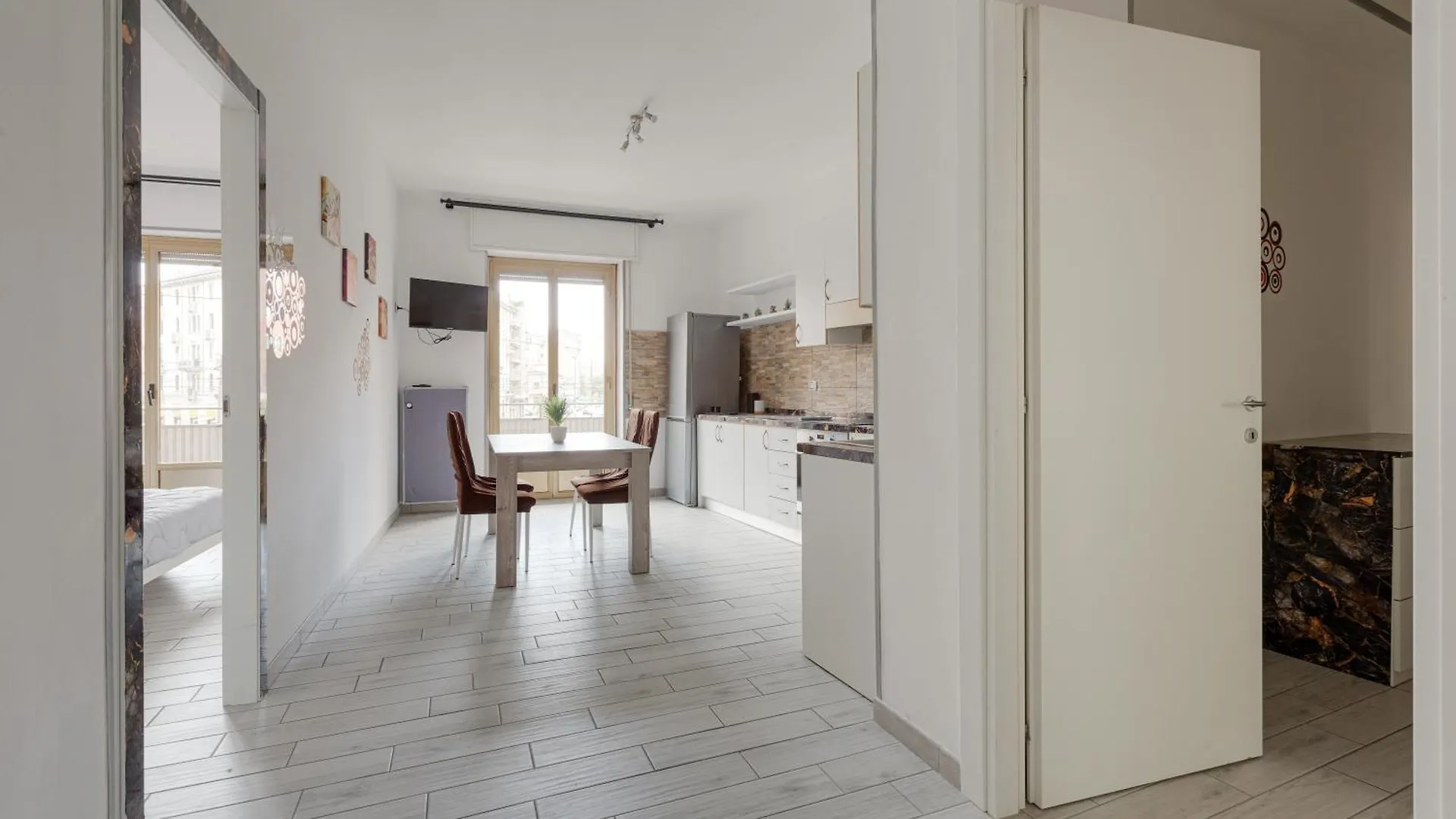 Bovisa Politecnico - Spacious Apt With Balcony! Milan 0*,