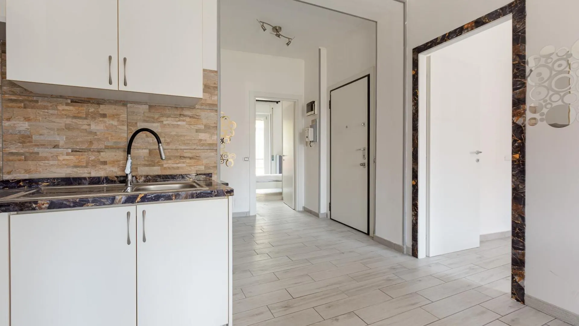Bovisa Politecnico - Spacious Apt With Balcony! Milan Italy