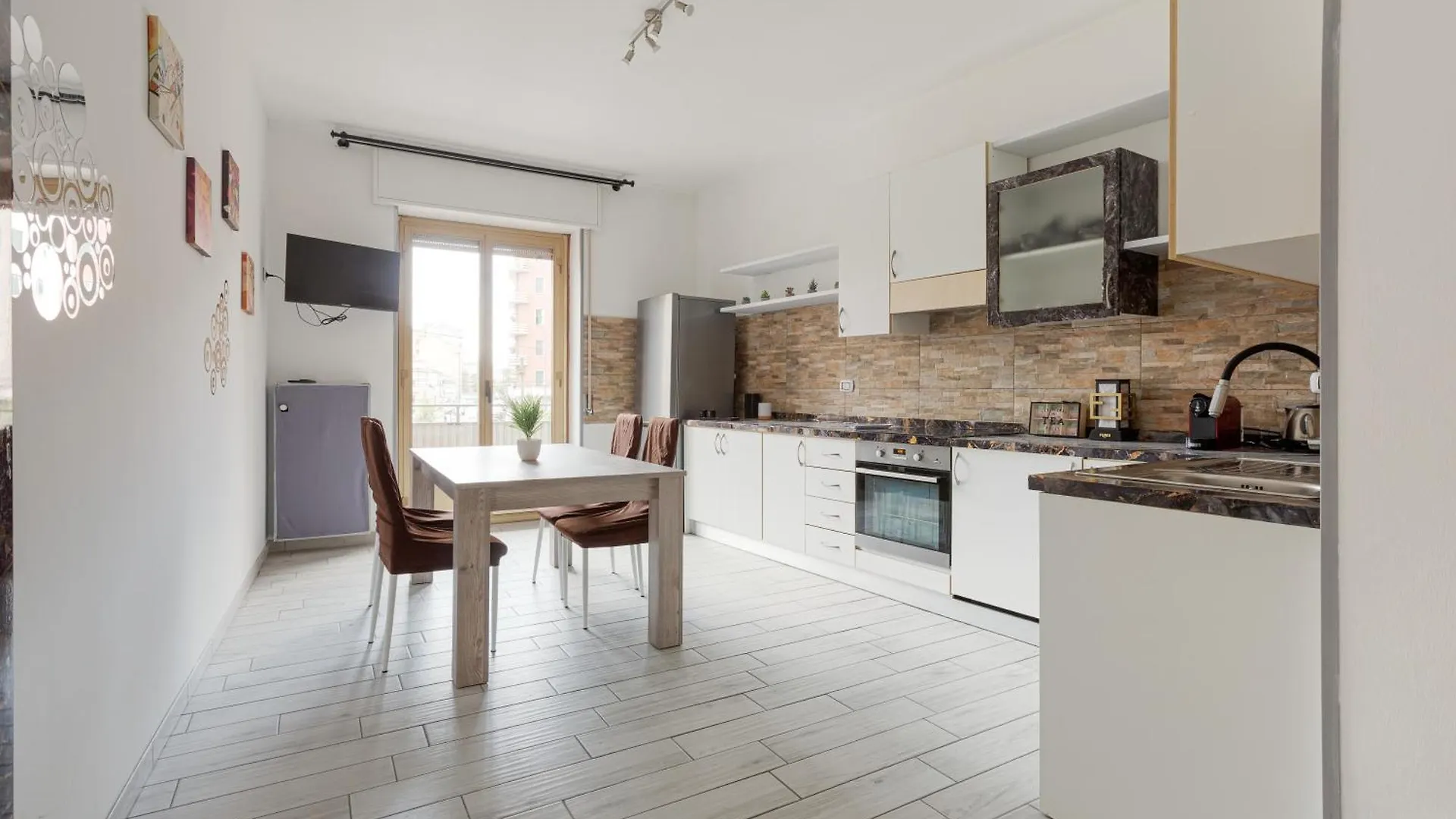 Bovisa Politecnico - Spacious Apt With Balcony! Milan